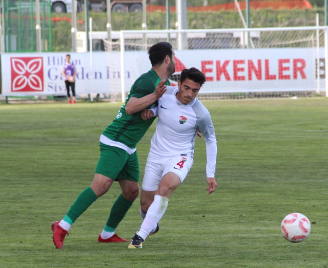 Tff 2. Lig: Sivas Belediyespor: 4 – Kocaeli Birlikspor: 1