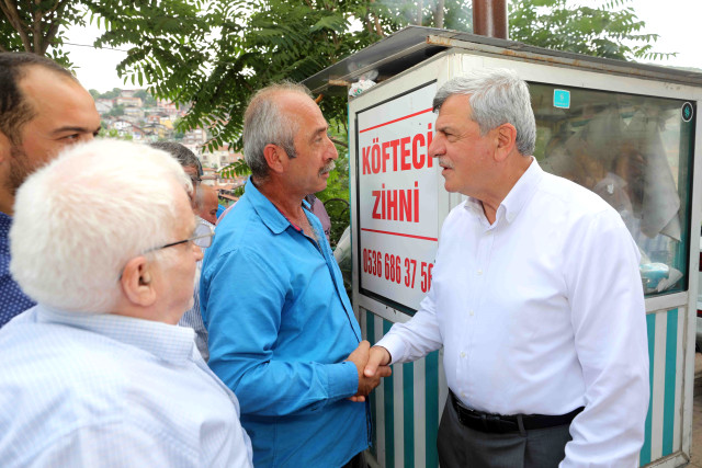 Başkan Karaosmanoğlu, ”Esnafımız Ekonomimizin Temelini Oluşturuyor”