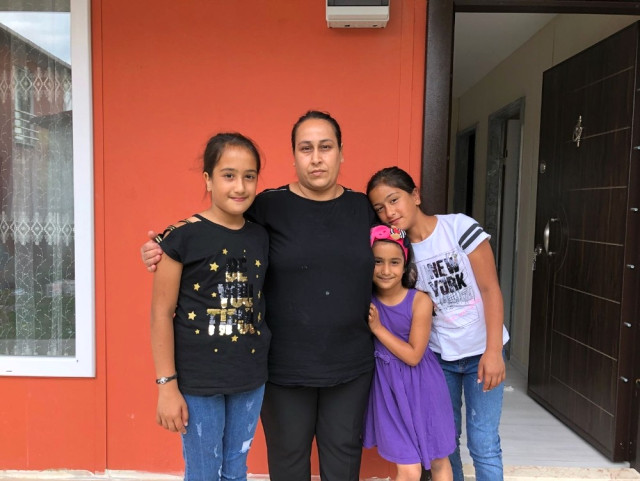 İhtiyaç Sahibi Aile Yeni Evine Kavuştu