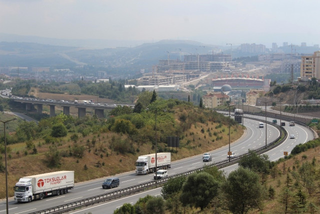 Bayram Tatilinin Son Gününde Tem’de Trafik Akıcı