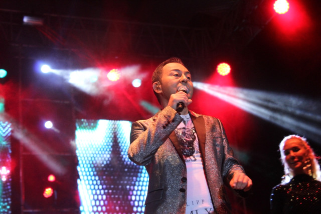 Serdar Ortaç’tan Unutulmaz Konser