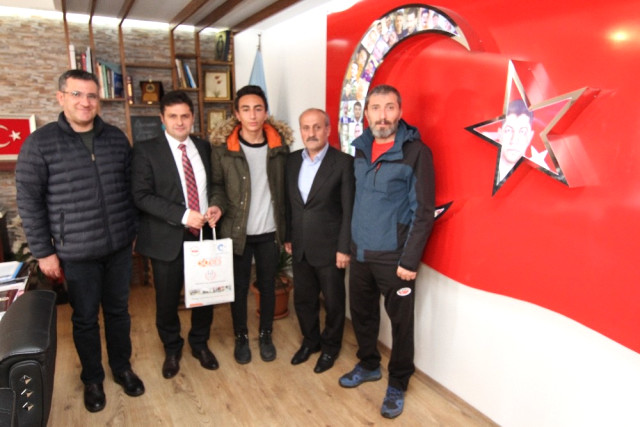 Shorttrack Türkiye Şampiyonasından İl Milli Eğitim Müdürü Kaygusuz’a Ziyaret