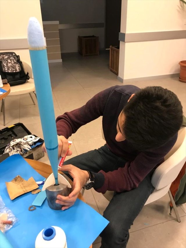 Model Roketler’ Fırlatıldı