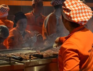 Evrakları yayınlandı! Vatandaşa domuz eti yediren firma Köfteci Yusuf’muş