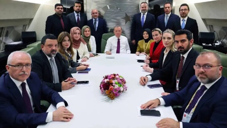 Cumhurbaşkanı Erdoğan’ın uçağında “adaylık” sorusunun yasaklandığı tez edildi