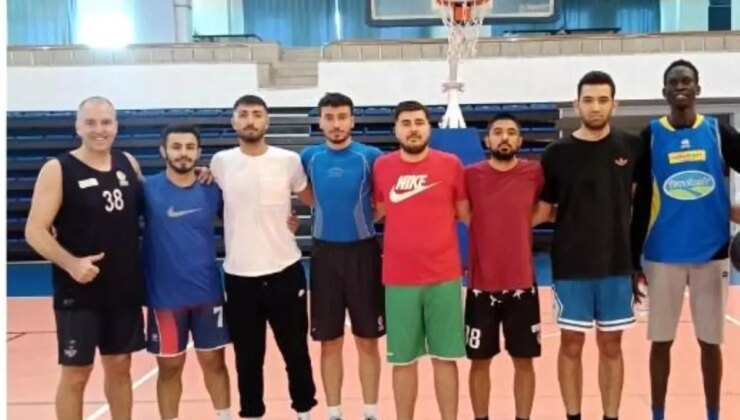 Erciyes Üniversitesi Basketbol Grupları Şampiyonluk Gayeli İdmanlarına Devam Ediyor